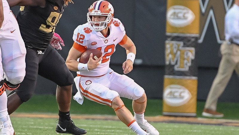 Redshirt Report: Ben Batson looks to stay at quarterback for now