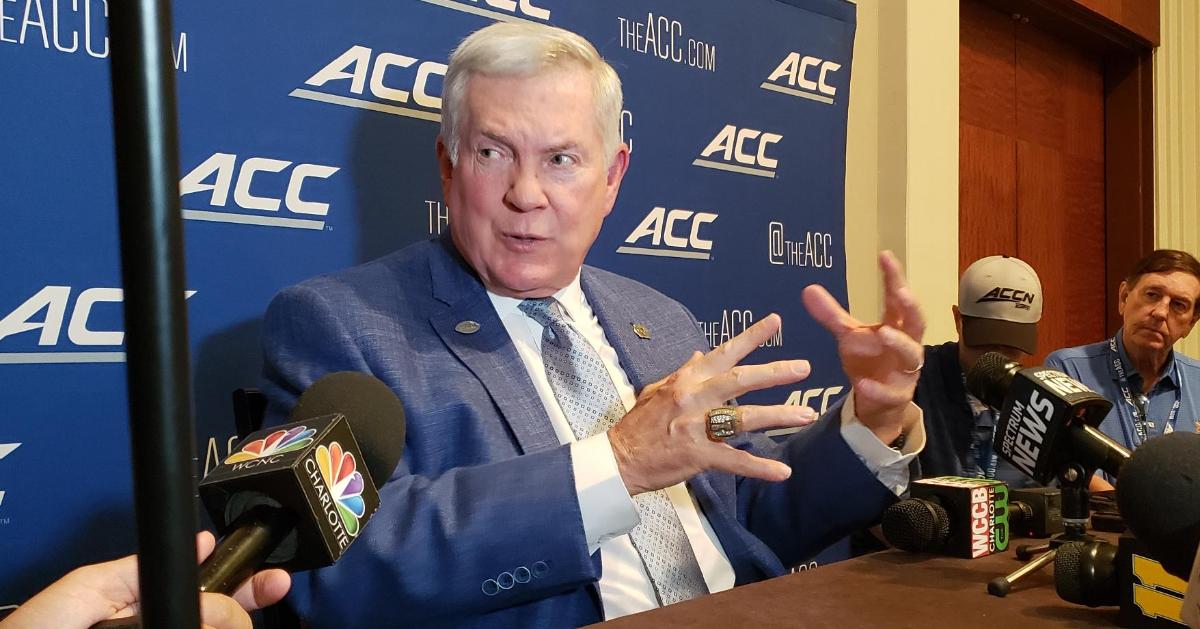 Pregame Keys: Swinney might text Mack Brown to ask him the keys to the game
