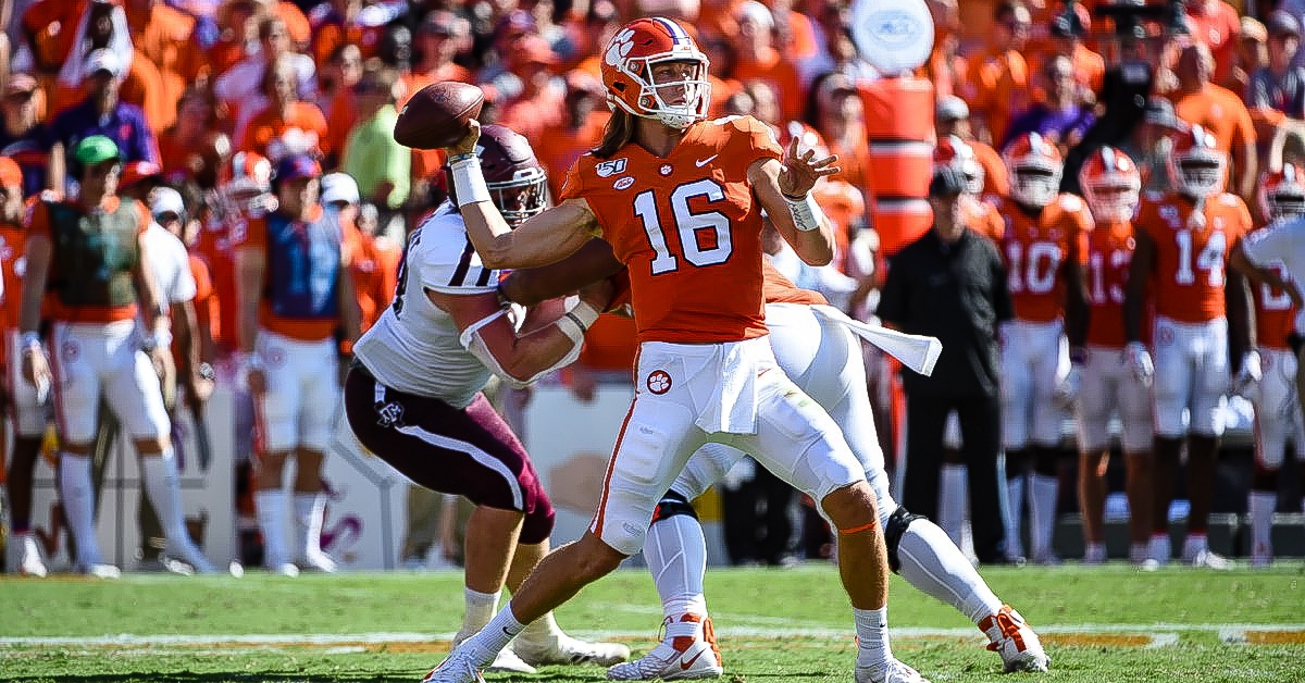 Trevor Lawrence delivers a pass in the first quarter