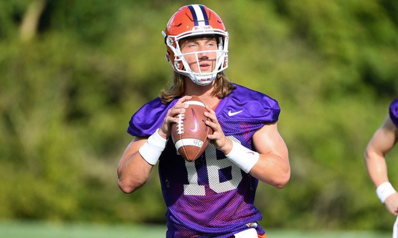 Elliott is unsure how much starting quarterback Trevor Lawrence will play 