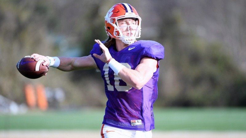 Trevor Lawrence throws a pass during Monday's practice 