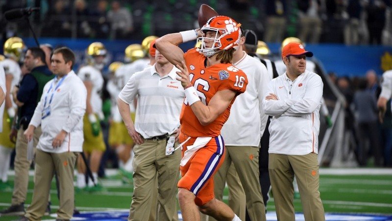 Bama defenders want to make Lawrence uncomfortable and Tigers one-dimensional