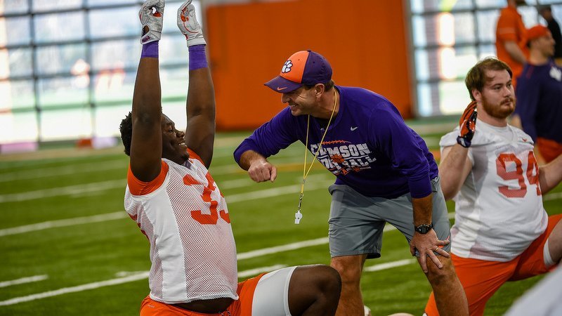 Diaper Dandies: Swinney says potty training in full force for talented linemen