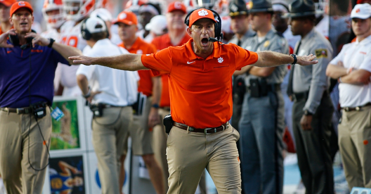 Dabo Swinney makes the call on the 2-point conversion attempt by UNC (Photo by Neil Redmond, USAT)