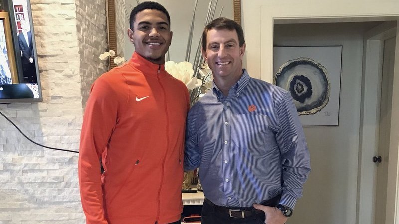 Clemson linebacker commit ready to see rivalry game against South Carolina