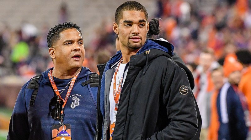 Recruiting Roundup: Big-time prospects from California headed to Clemson next week
