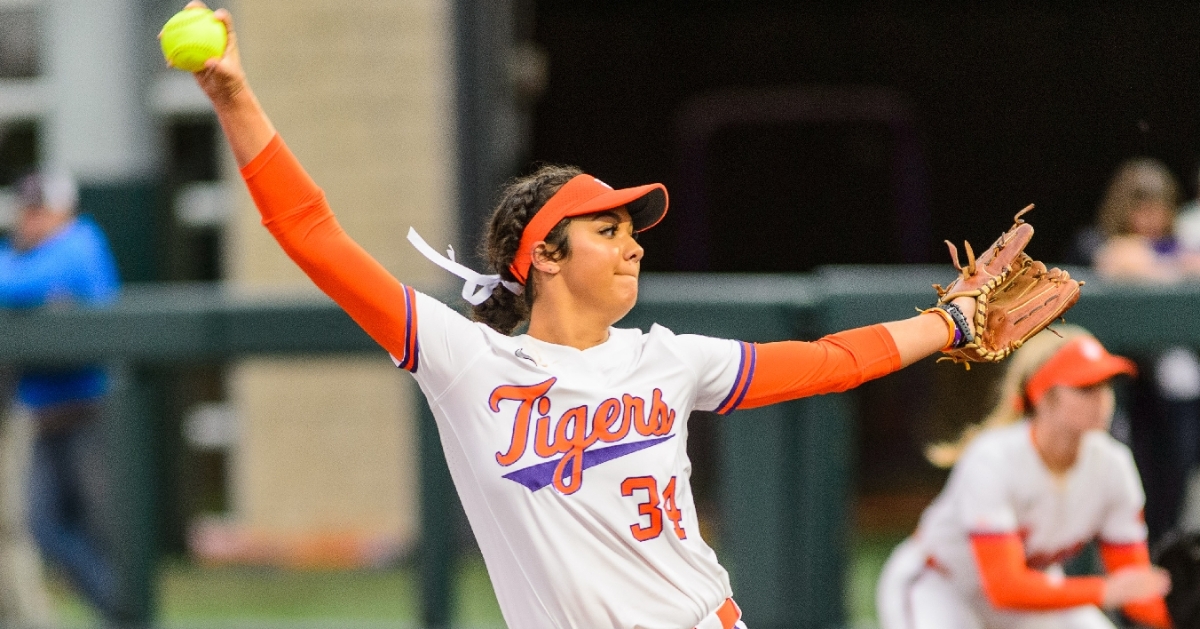 Caymol says no-hitter in first home win