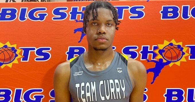 Talented 7-footer breaks down recruitment: