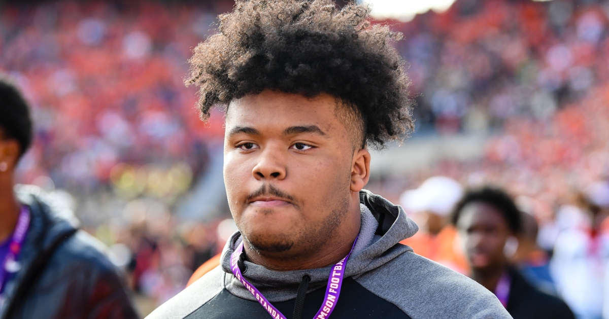 Five-star DT says Clemson coaches offer the