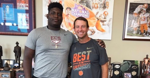 Top 2021 OL recruit loves what Clemson has to offer