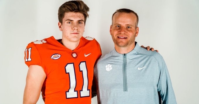 Top Maryland QB breaks down his recruiting
