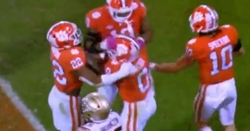 Twitter reacts to Clemson's final touchdown, last-second bad beat