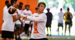 From hot yoga to hot routes, Klubnik shines as nation's top quarterback