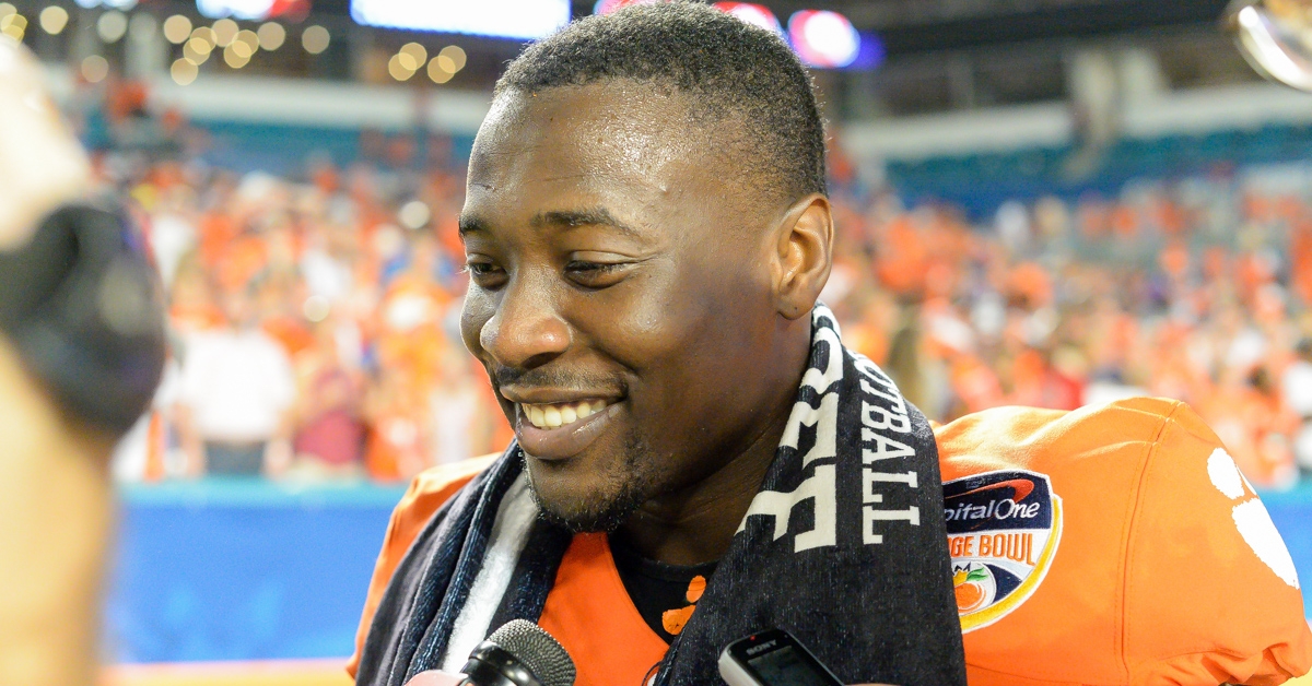 Mackensie Alexander is now free to sign elsewhere if he is healthy enough to play this season.