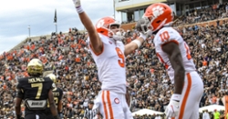 Twitter reacts to Clemson's 2OT win over Wake Forest