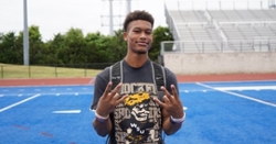 Lone Star State receiver commits to 'WRU,' says Tigers' energy stands out