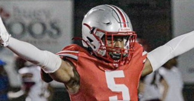 Marshall was in Clemson in March and received a Tigers scholarship offer.