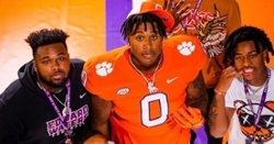 Lineman commit says Clemson sells itself, expects 